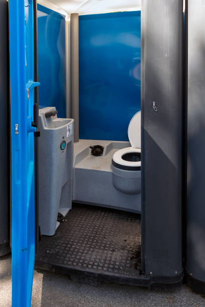Best Emergency porta potty rental  in Youngstown, NY